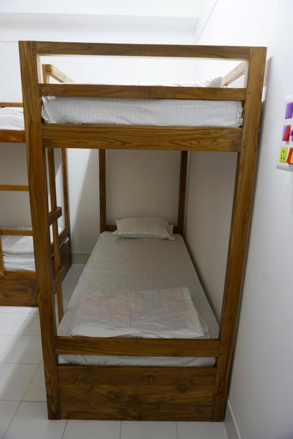Pause Hostel Guwahati Zewnętrze zdjęcie