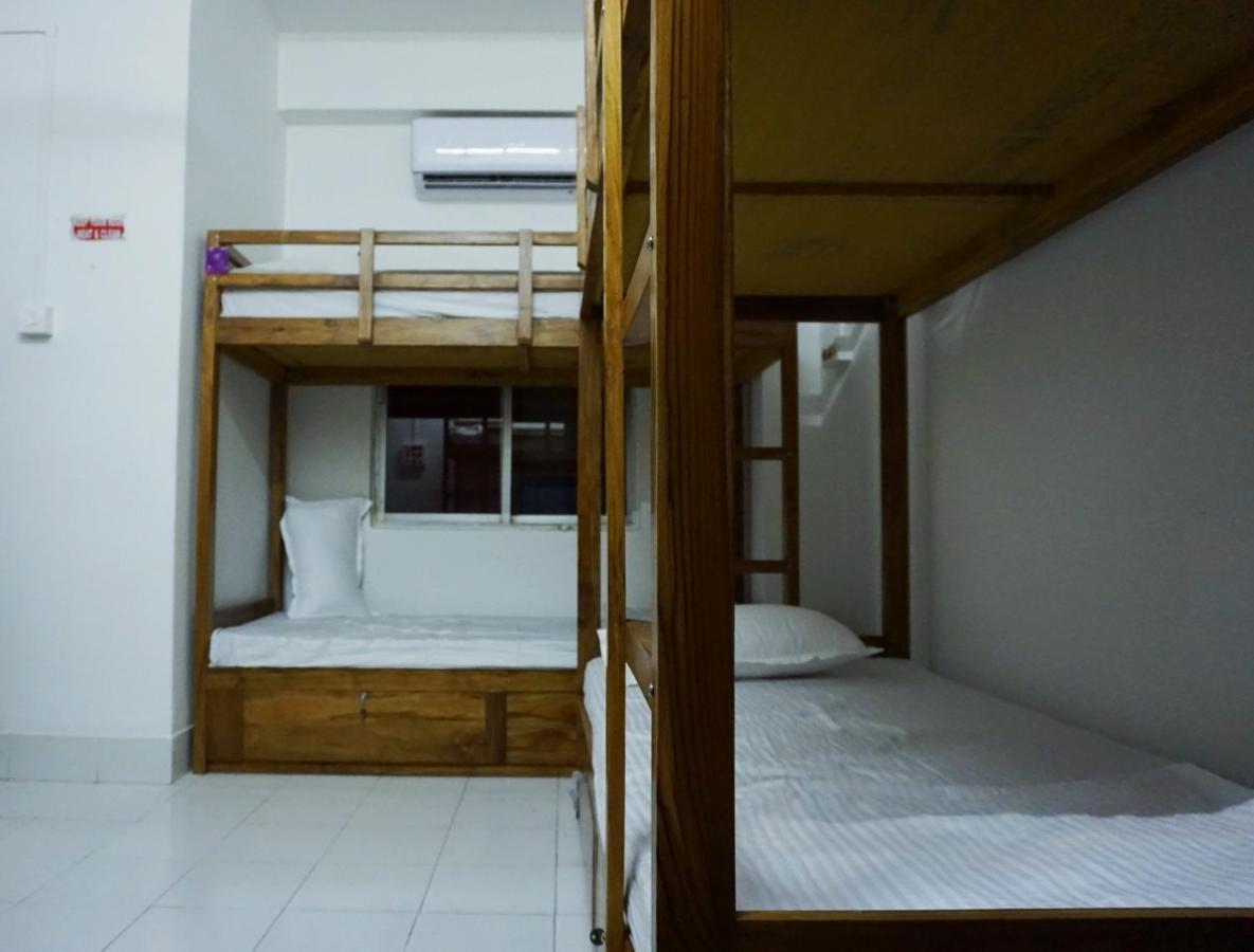 Pause Hostel Guwahati Zewnętrze zdjęcie
